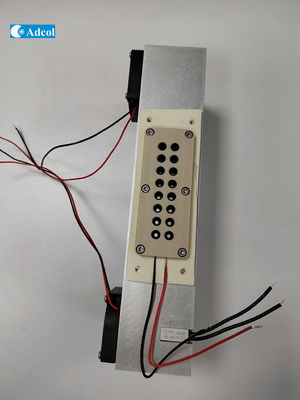Bộ làm mát nhiệt điện 12VDC với phương pháp làm mát bằng chất lỏng, mức độ ồn 25dB