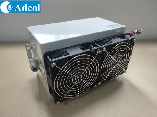 Bộ làm mát nhiệt điện 400W 24VDC từ không khí sang chất lỏng cho laser công nghiệp và laser y tế