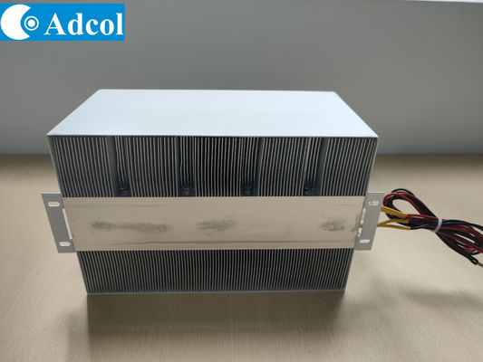 Bộ làm mát nhiệt điện 400W 24VDC từ không khí sang chất lỏng cho laser công nghiệp và laser y tế