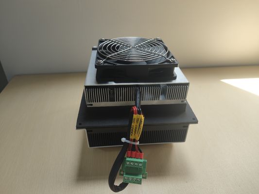 100W 12VDC Air to Air Cooler cung cấp tính linh hoạt thiết kế với độ tin cậy trạng thái rắn